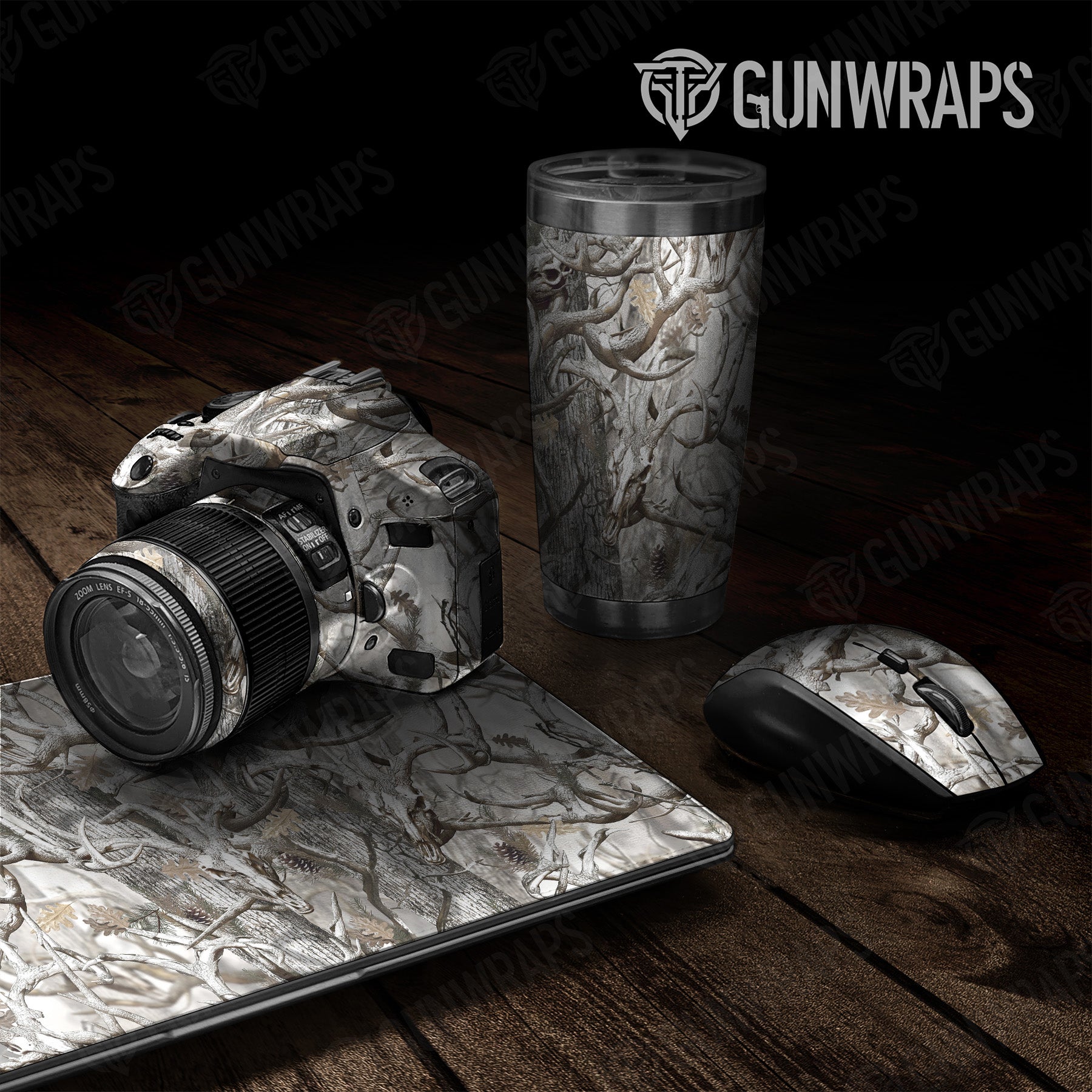 Nature Lifeless Snow Woods Buck Skull Camo Universal Sheet