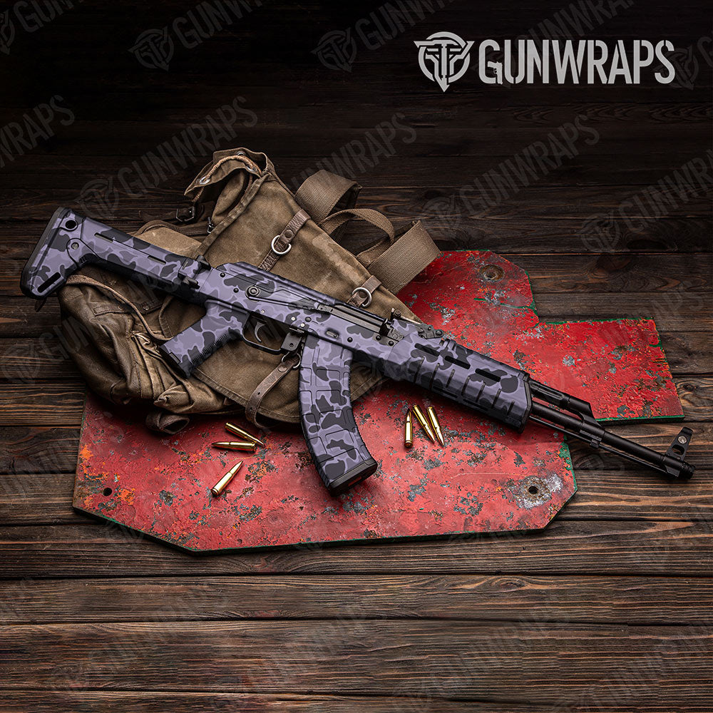 Old School Duck Lilac Gun Skin Vinyl Wrap