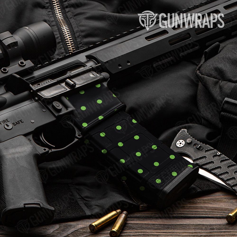 AR 15 Mag & Mag Well Dotted Metro Green Gun Skin Pattern