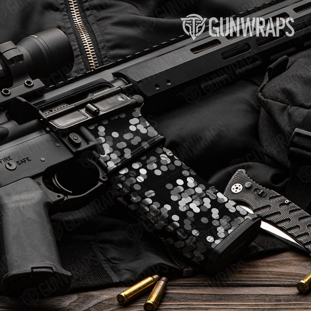 AR 15 Mag & Mag Well Eclipse Camo Grayscale Gun Skin Pattern